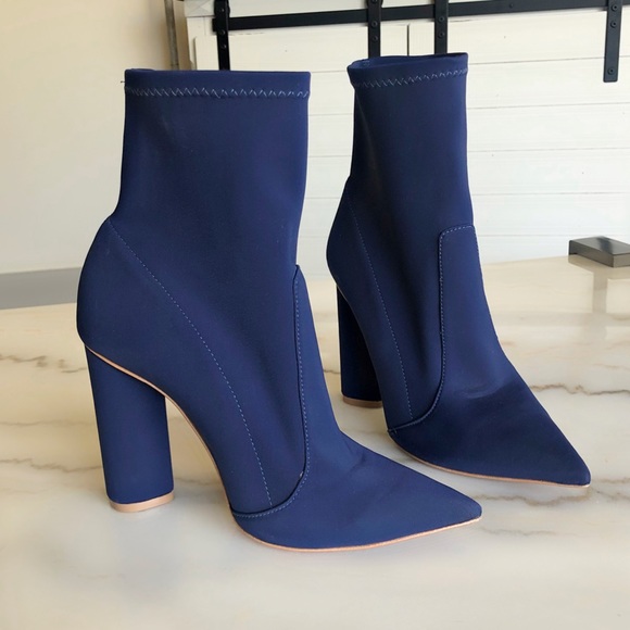 schutz sock booties